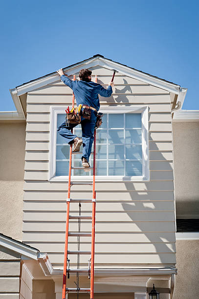 Affordable siding repair and maintenance services in West Haven, CT